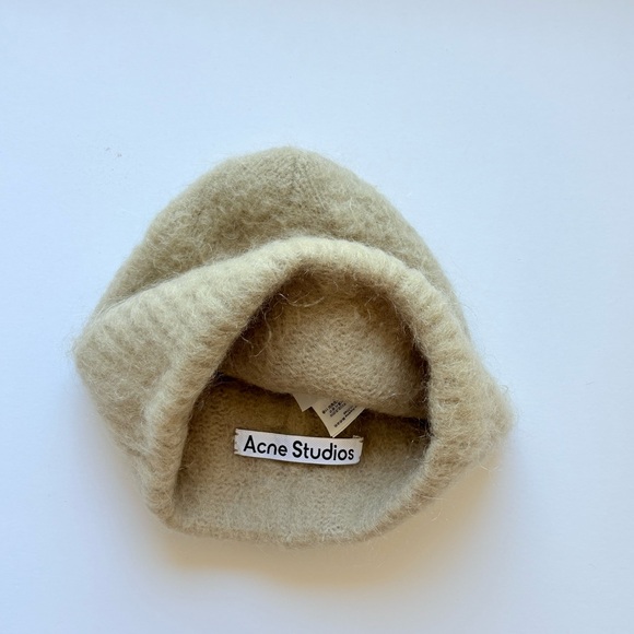 ACNE STUDIOS : Wool Knit Beanie - Picture 5 of 6